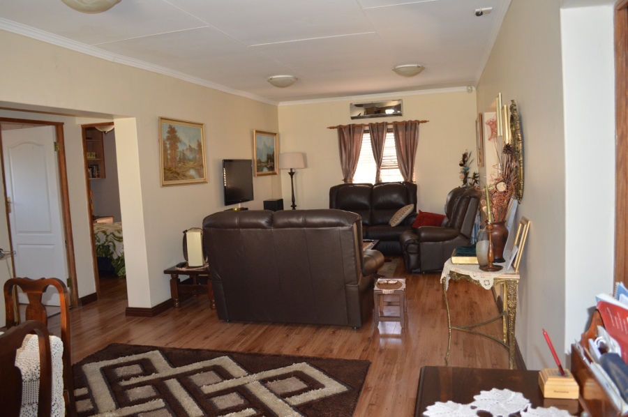 3 Bedroom Property for Sale in Wilkoppies North West